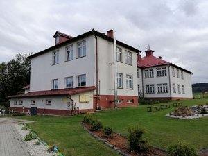 Termomodernizacja budynku  wraz  z zagospodarowaniem terenu  Szkoły Podstawowej w Berdechowie