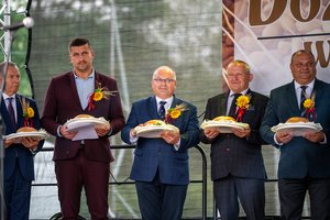 DOŻYNKI GMINNE 2025 - 544559110_1201489548686810_5380019997156423222_n.jpg