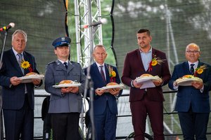 DOŻYNKI GMINNE 2025 - 544816007_1201489532020145_5466730263272138856_n.jpg