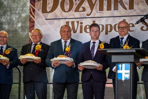 DOŻYNKI GMINNE 2025 - 545498825_1201489598686805_8403413825684785992_n.jpg