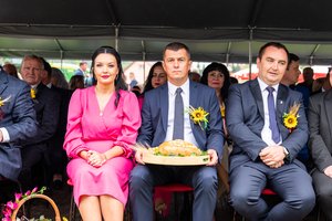 DOŻYNKI GMINNE 2025 - 545831183_1201485925353839_4285639750433405765_n.jpg