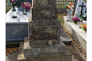 Nagrobki - nagrobek_ks.ignacego_wajdy.jpg