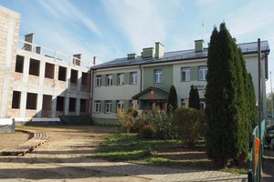 Wizyta Rady Gminy na placu budowy w Broniszowie - 1010680.jpg