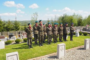 Uroczystość podsumowująca rewitalizację Cmentarza Wojskowego  w Wielopolu Skrzyńskim - p1011606.jpg