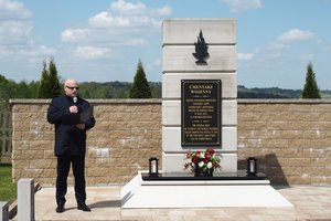 Uroczystość podsumowująca rewitalizację Cmentarza Wojskowego  w Wielopolu Skrzyńskim - p1011620.jpg