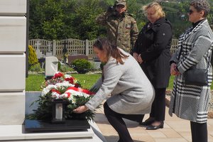 Uroczystość podsumowująca rewitalizację Cmentarza Wojskowego  w Wielopolu Skrzyńskim - p1011629.jpg
