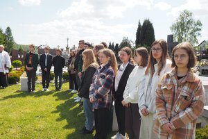 Uroczystość podsumowująca rewitalizację Cmentarza Wojskowego  w Wielopolu Skrzyńskim - p1011632.jpg