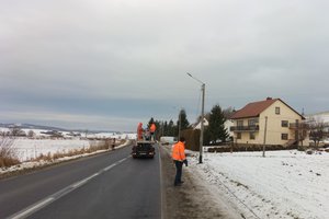 „Budowa napowietrznej linii oświetlenia ulicznego w miejscowości Glinik” - img_20211230_105541.jpg