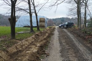 Przebudowa drogi wewnętrznej Wielopole Nowa Wieś Wytrząska k. Płoucha - img_20221209_114434.jpg
