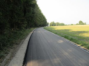 Przebudowa drogi Broniszów Dół - Lasek