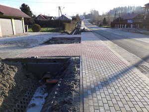 Przebudowa drogi wojewódzkiej Nr 986 Tuszyma - Ropczyce - Wiśniowa poprzez budowę chodnika dla pieszych