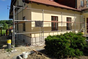 Realizacja Inwestycji - Elewacja budynku oraz izolacja fundamentów - 2018101223007.jpg