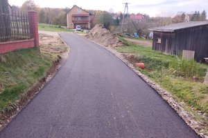 Modernizacja odcinka drogi Nawsie Słotwina - img_20221028_144045.jpg
