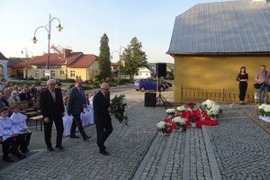 67 rocznica pożaru baraku szkolnego w Wielopolu Skrzyńskim - 09952.jpg