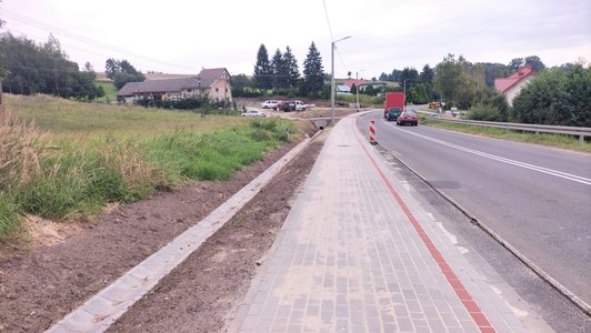 Budowa chodnika w m. Broniszów