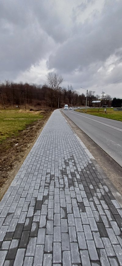 Budowa chodnika w m. Wielopole Skrzynkie ( na przeciwku PSZOK)