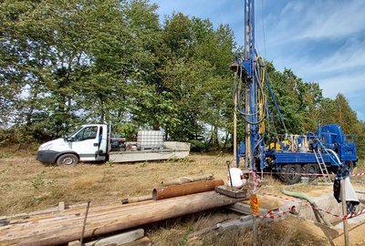 Wykonanie otworu poszukiwawczego za wodą w miejscowości Wielopole Skrzyńskie