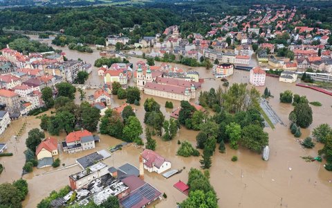 ZBIÓRKA DLA POWODZIAN - WOJEWODA PODKARPACKI